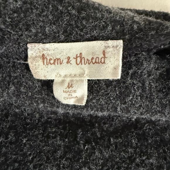 Hem and Thread Long Sleeve Gray Sweater Size Medium - Picture 9 of 10